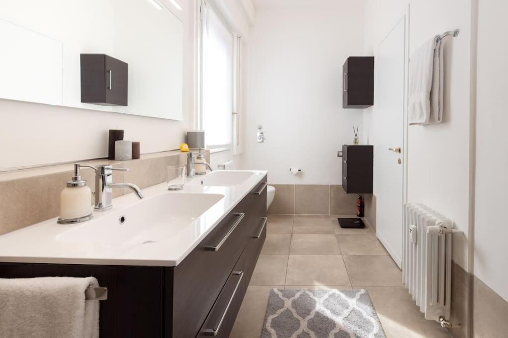 Spiga Duplex Suites By Montenapoleone Living Milánó Kültér fotó