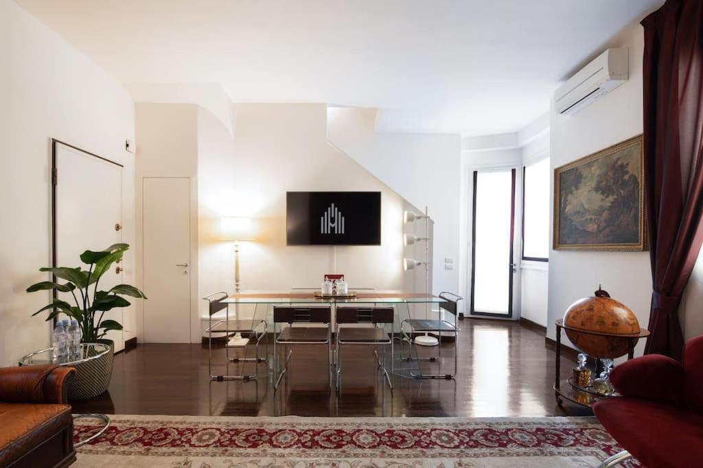 Spiga Duplex Suites By Montenapoleone Living Milánó Kültér fotó
